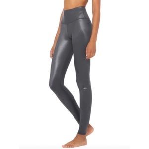 ALO Yoga High-Waist Shine Leggings - Gray